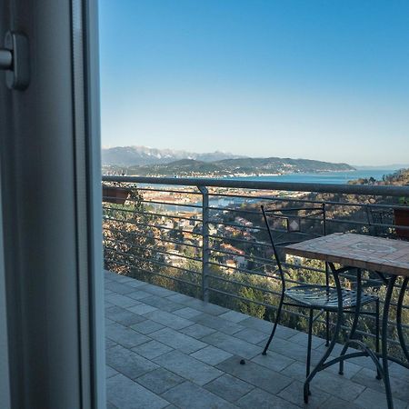 Agriturismo La Pietra 1 E La Pietra 2 La Spezia Bagian luar foto
