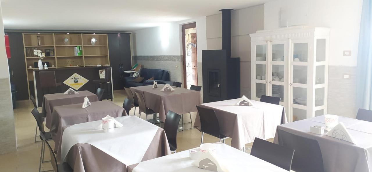 Agriturismo La Pietra 1 E La Pietra 2 La Spezia Bagian luar foto