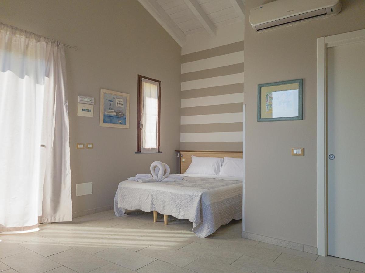 Agriturismo La Pietra 1 E La Pietra 2 La Spezia Bagian luar foto