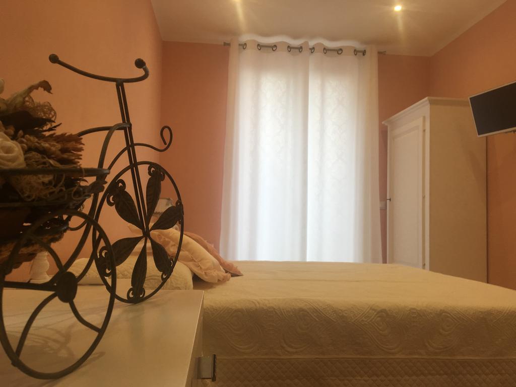 Agriturismo La Pietra 1 E La Pietra 2 La Spezia Bagian luar foto